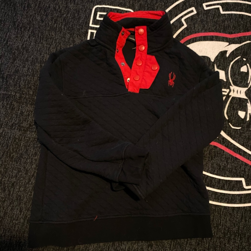 Spider quilted pull over size 8